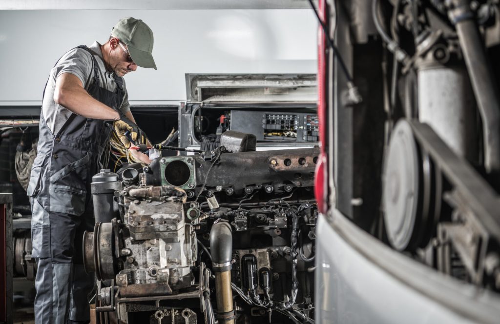 Heavy Duty Diesel Mechanic Wanted